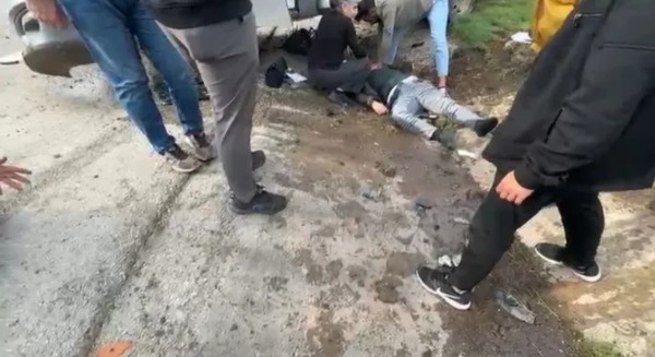 Şeker pancarı yüklü TIR dehşet saçtı: 2 araca çarpıp devrildi! 1'i ağır 5 yaralı